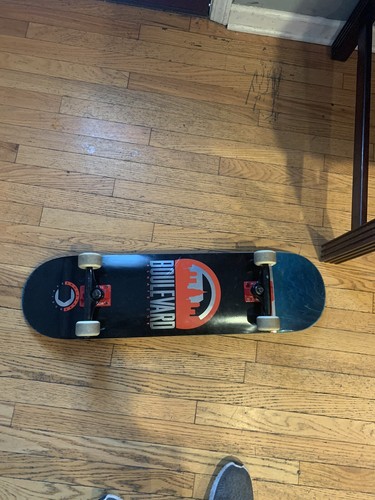 skateboard