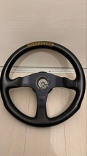 Volante da competizione Momo