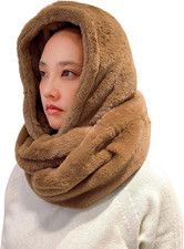 Sciarpa Con Cappuccio, Sciarpa