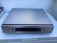 PRIMARE PRE 32 Preamplificatore Hi-Fi Argento RCA e XLR In & Out. Ottime condizioni. OLED 