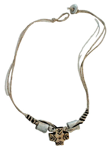 Collier avec croix ciselee - collier,