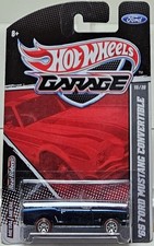Hot Wheels 2011 - Hot Wheels Garage - Ford 15/20 - '65 Ford Mustang Cabrio