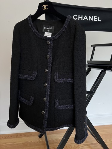 Chanel 13a black tweed - chanel, logo