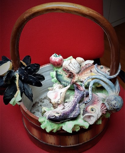 Cesto del pesce ceramica - cesto,