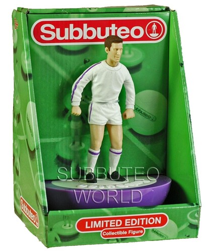 Una figura subbuteo real - una,