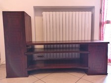 Mobile TV stile etnico in legno massello. Larg. 145 cm, alt. 92 cm, prof. 39 cm