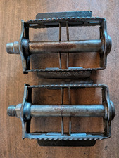 Paire de pédales vélo ancien