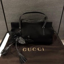 GUCCI Borsa a mano nera in