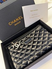 Pochette Chanel VIP Gift
