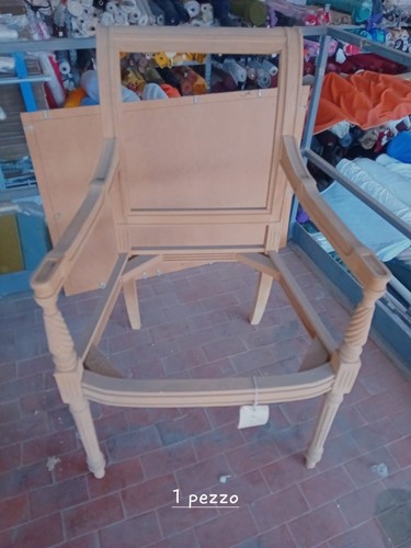 Poltroncina vintage laccata