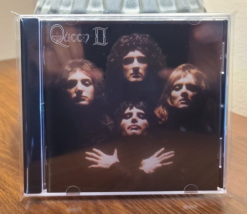 Queen new import - -,