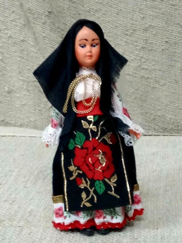 Libano vintage doll - libano,