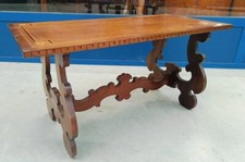 Tavolino da salotto in stile