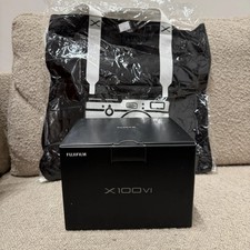 FUJIFILM X100VI nuova