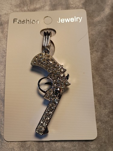 Silver toned with clear - silver,