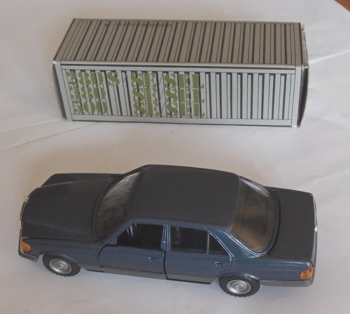 Svendita mercedes auto 280 - auto,