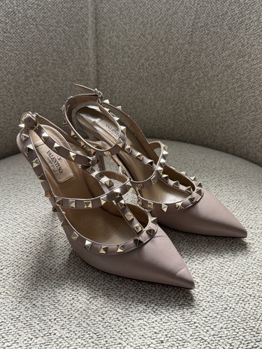 Valentino garavani rockstud - valentino,