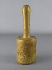 Antico utensile in legno da