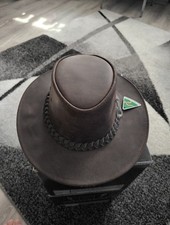 Cappello in pelle originale