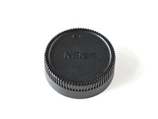 Nikon Nikkor LF-1 , tappo copri retro obiettivo baionetta - nuovo e originale!