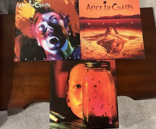 Lot three alice - three, in