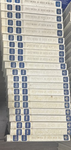 The new book knowledge - book,