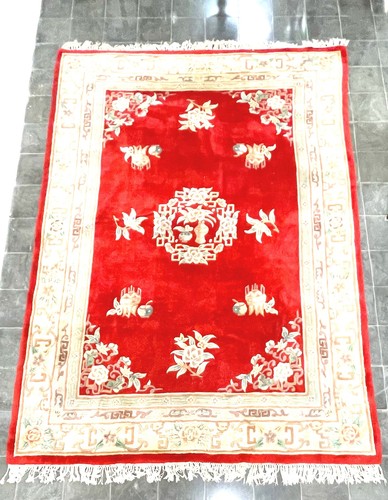 Grande tappeto rosso famiglia - tappeto,