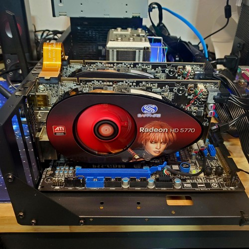 Due crossfire sapphire - sapphire, radeon