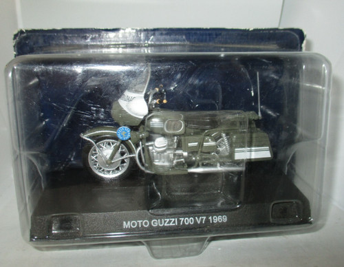Moto guzzi 700 1969 de - v7,