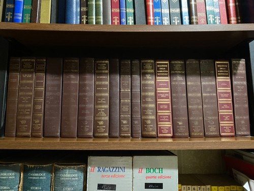 Libri vario tipo per - di,