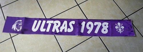 Collettivo viola sciarpa - , in