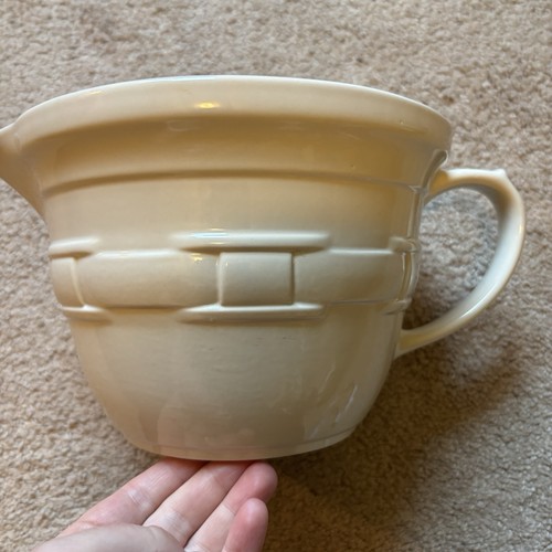 Longaberger pottery 3qt - pottery,