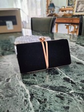 Borsa da sera in velluto Nera con dettagli dorati 