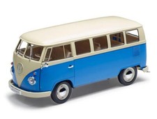 + VOLKSWAGEN VW T1 Bus modellino auto in scala 1:18 di Welly blu e bianco NUOVO