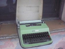 Macchina scrivere olivetti - da,