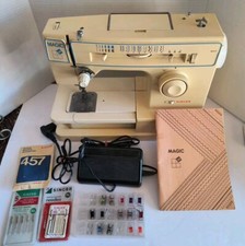 Macchina da cucire Singer Magic 34 modello 8234 con pedale, aghi e manuale Italia 
