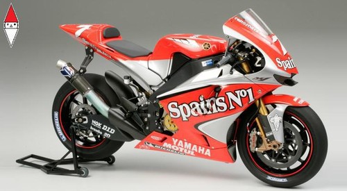 Tamiya yamaha yzr m1 04 - tamiya, 1/12