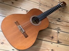 Chitarra classica spagnola