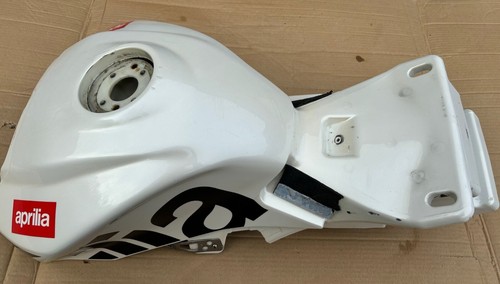 Serbatoio benzina aprilia rsv4 - benzina,