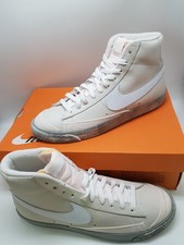 Nike BLAZER MID '77 SE taglia