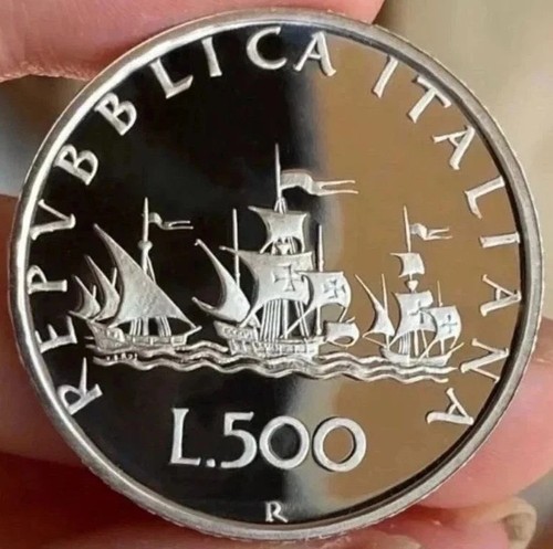Italy 500 lire caravelle 1988