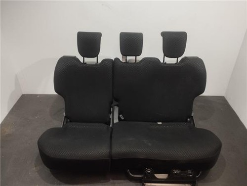 Sièges arrière toyota yaris - sièges,