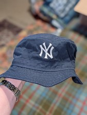 Cappello a secchiello vintage