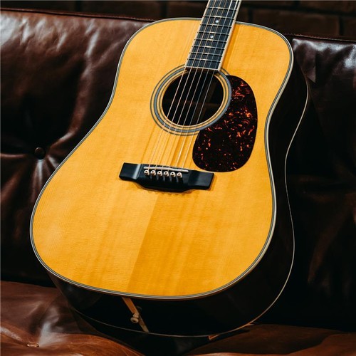 Chitarra acustica usata - , martin