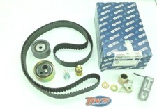 KIT CINGHIA DISTRIBUZIONE E RULLI ADATTO PER  AUDI A4 A8 VW PASSAT 