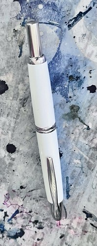 Pilot capless white 18k - white, (b)