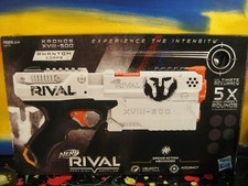 XVIII-500 Nerf Rival Ball Blaster con 1 palla e 2 bandiere più scatola