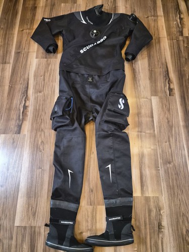 Scubapro definition dry muta - definition,