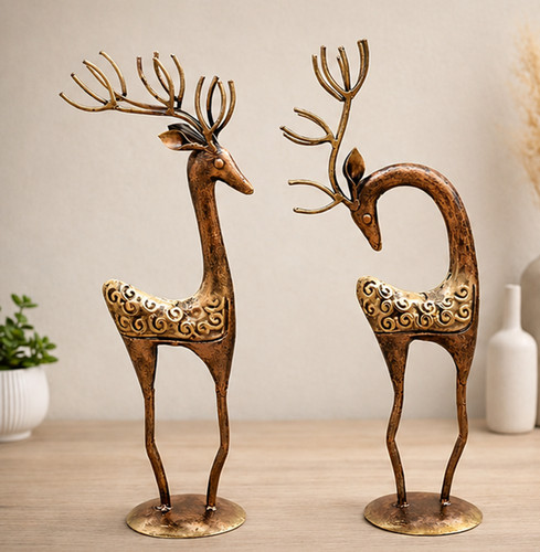 Set statuine cervo in - set, di