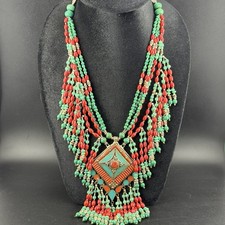 Collana di perline multicolore